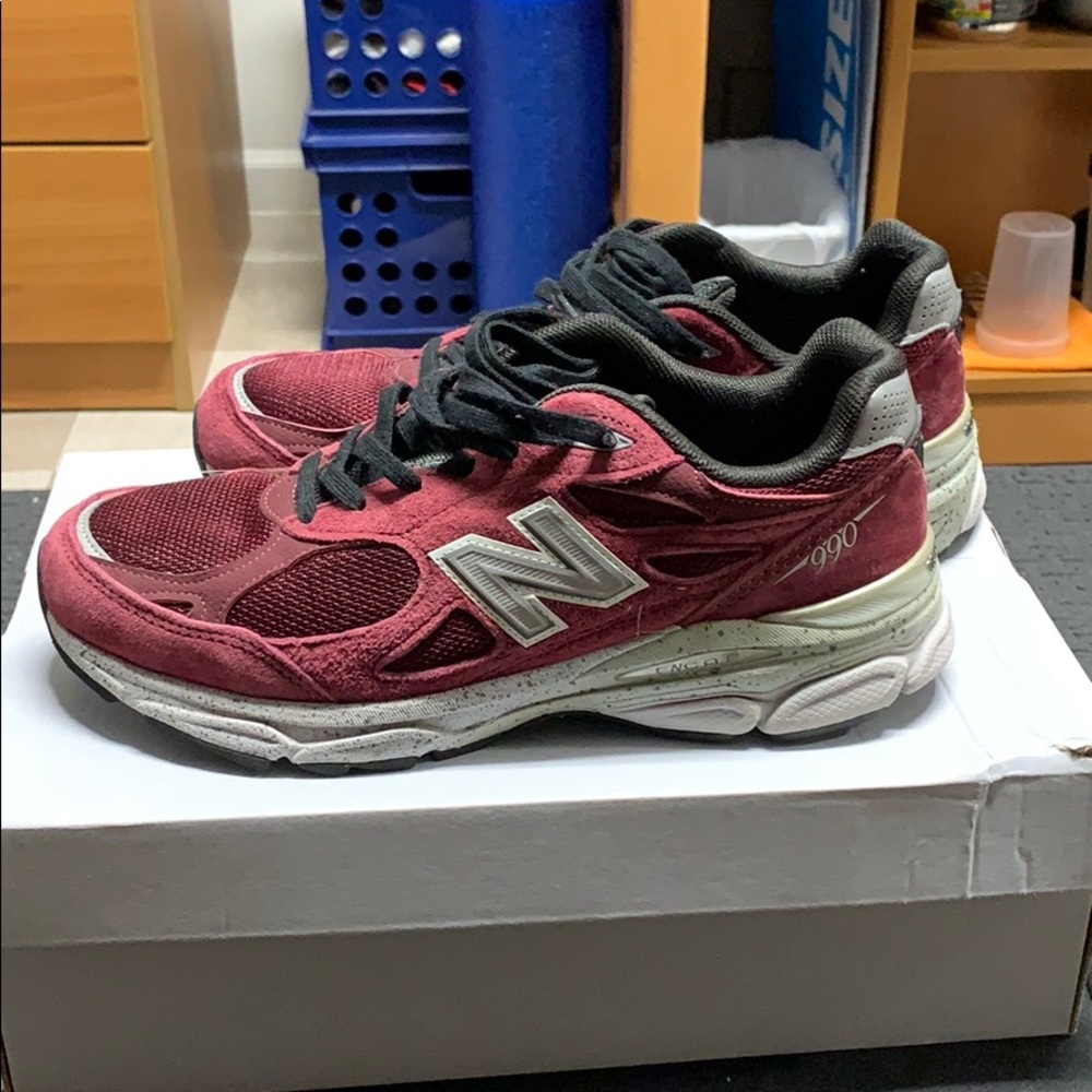 New Balance 990v3